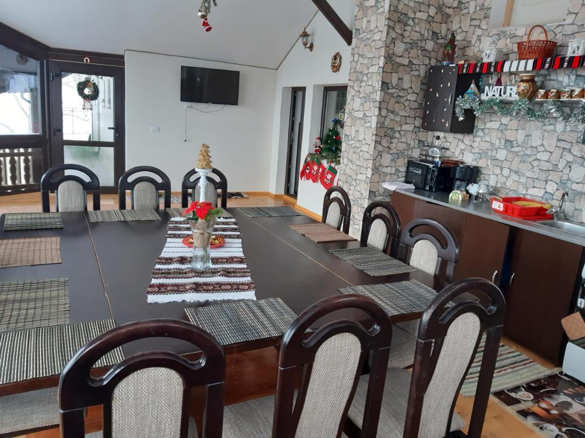 Casa Dintre Pini Villa Păltinoasa Екстериор снимка